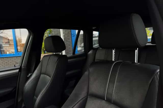 BMW X3 (2014) thumbnail 11