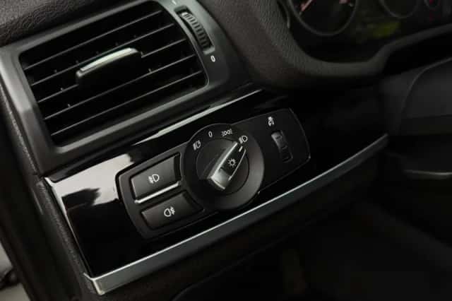 BMW X3 (2014) thumbnail 13