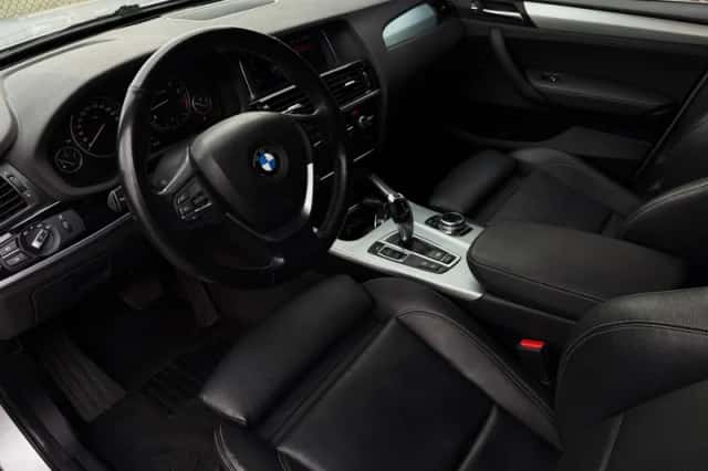 BMW X3 (2014) thumbnail 3