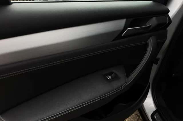 BMW X3 (2014) thumbnail 24