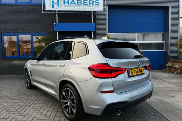 BMW X3 (2019) thumbnail 6
