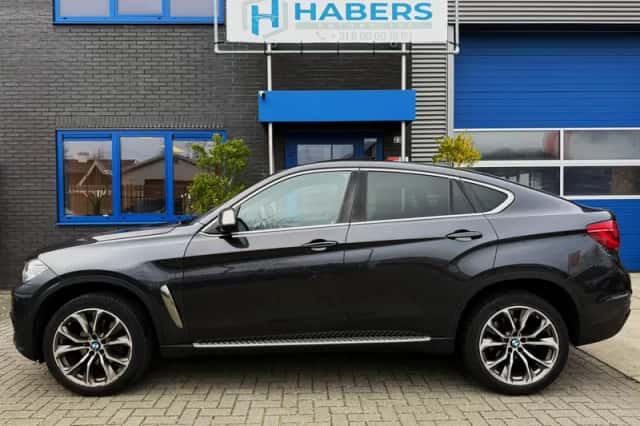 BMW X6 (2014) thumbnail 4
