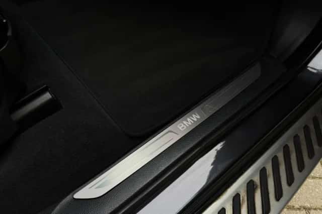 BMW X6 (2014) thumbnail 32