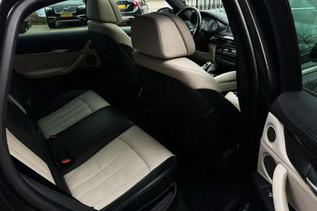 BMW X6 (2014) thumbnail 33