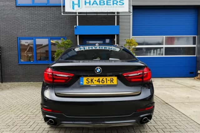 BMW X6 (2014) thumbnail 6