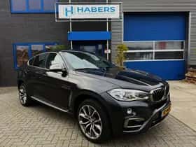 BMW X6 (2014) thumbnail 9