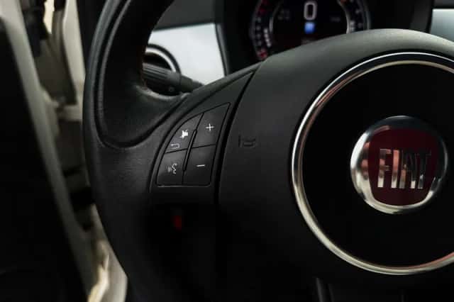 Fiat 500 (2015) thumbnail 18