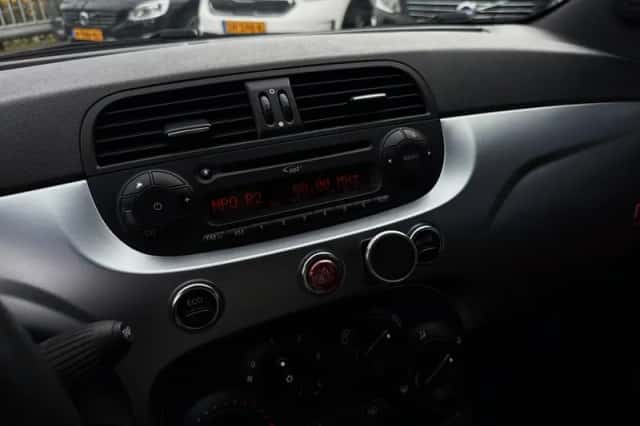 Fiat 500 (2015) thumbnail 20