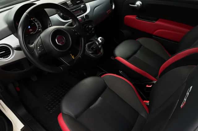 Fiat 500 (2015) thumbnail 3