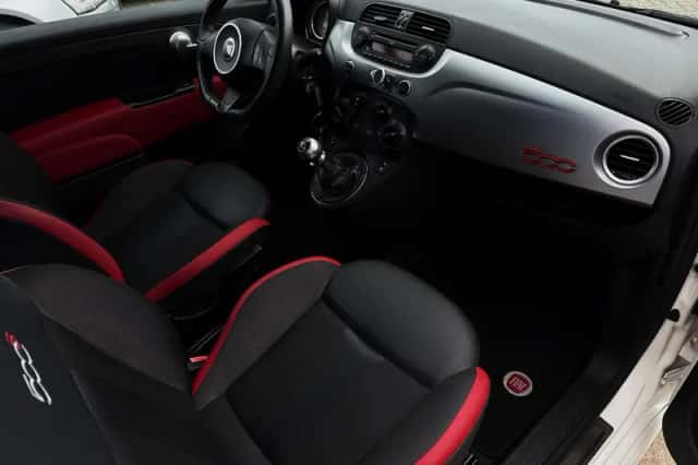 Fiat 500 (2015) thumbnail 25