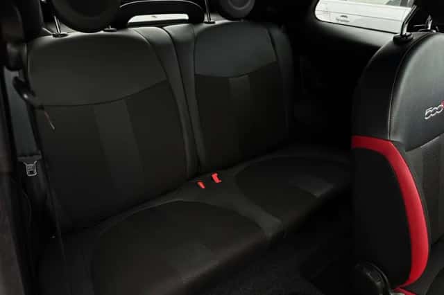 Fiat 500 (2015) thumbnail 27