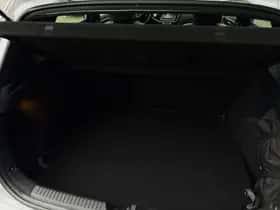 Kia Cee'd (2016) thumbnail 24