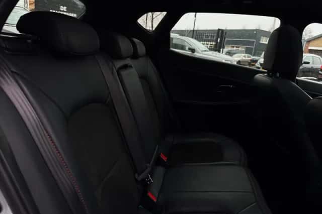 Kia Cee'd (2016) thumbnail 28