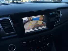 Kia Niro (2016) thumbnail 21