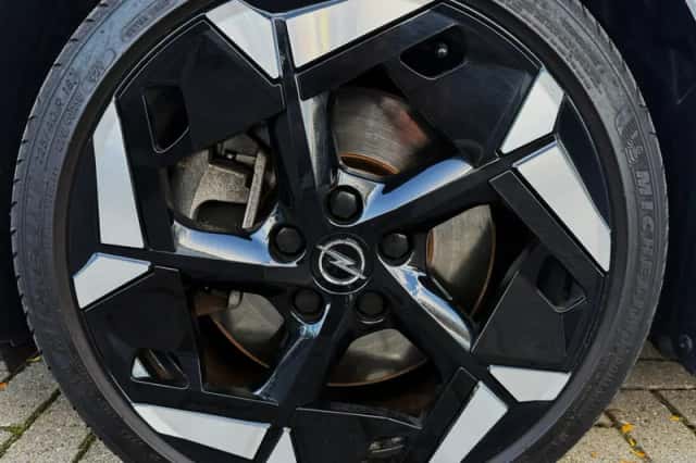Opel Astra (2023) thumbnail 5