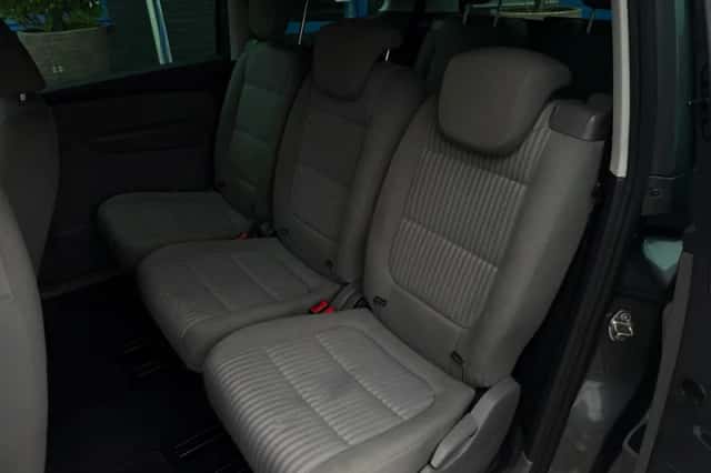 SEAT Alhambra (2011) thumbnail 17