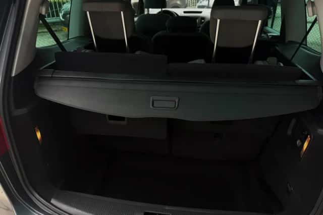 SEAT Alhambra (2011) thumbnail 20