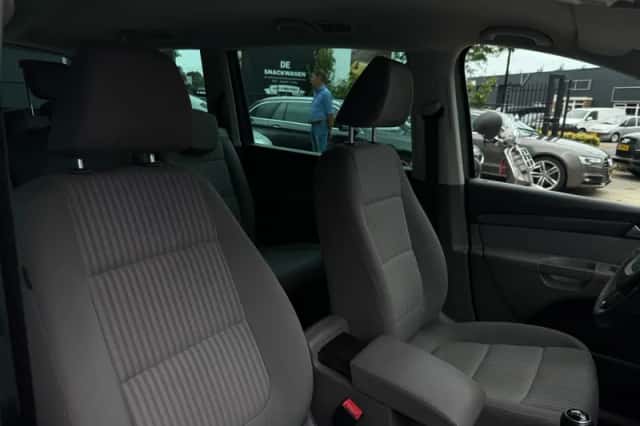 SEAT Alhambra (2011) thumbnail 22