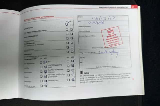 SEAT Alhambra (2011) thumbnail 27