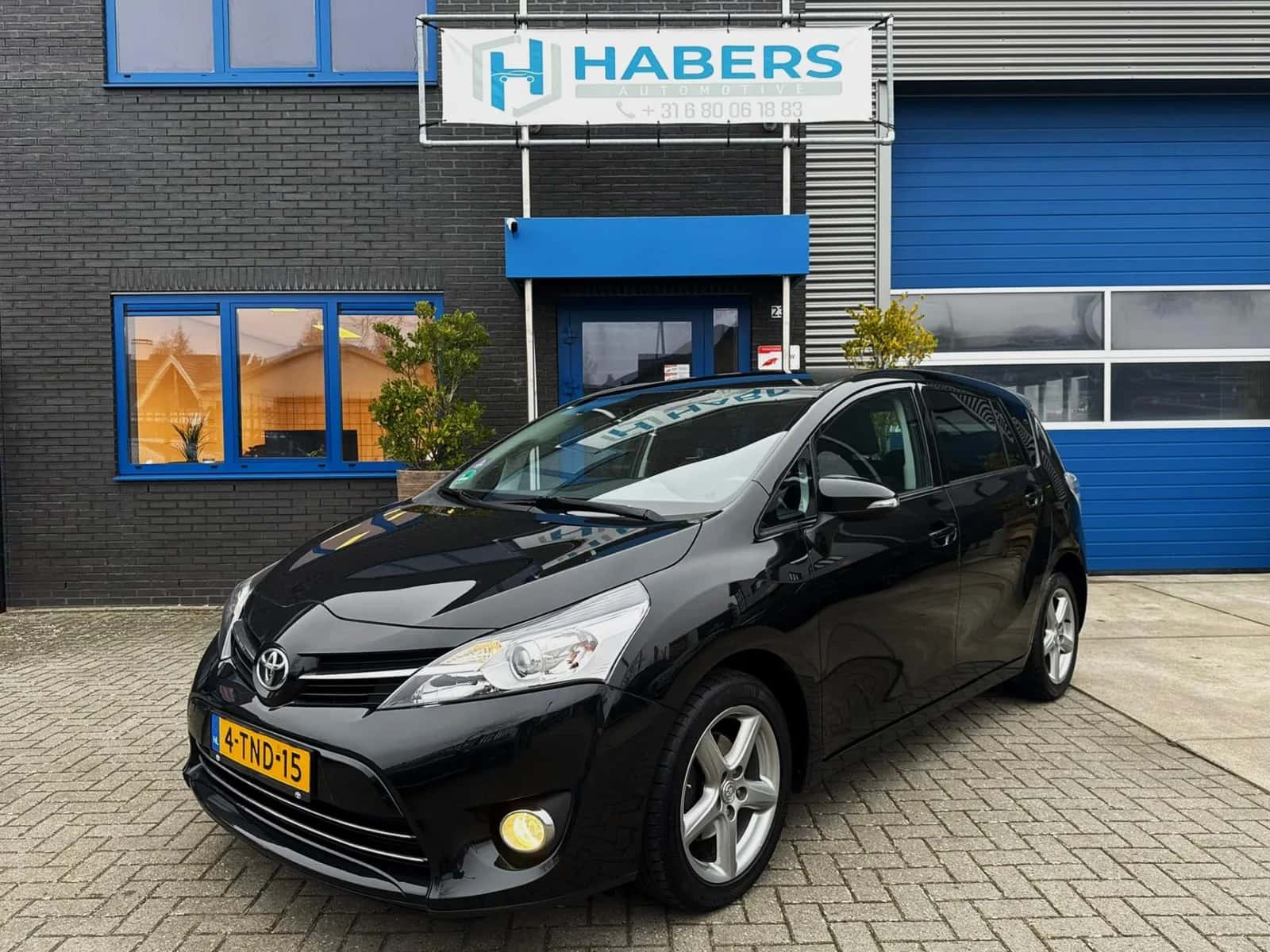 Toyota Verso (2014) — foto 1