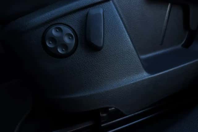 Volkswagen Sharan (2015) thumbnail 13