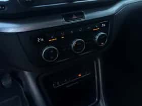 Volkswagen Sharan (2015) thumbnail 20
