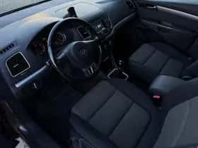 Volkswagen Sharan (2015) thumbnail 3