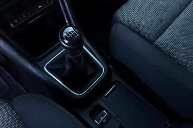Volkswagen Sharan (2015) thumbnail 21