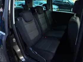 Volkswagen Sharan (2015) thumbnail 26