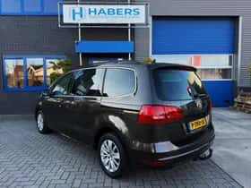 Volkswagen Sharan (2015) thumbnail 6