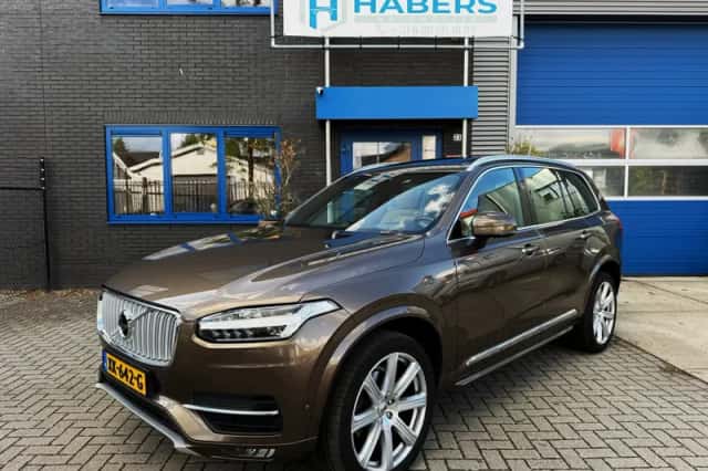 Volvo XC90 (2015)
