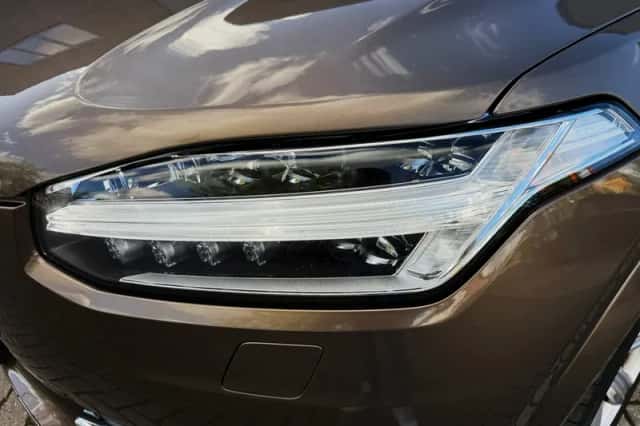 Volvo XC90 (2015) thumbnail 10