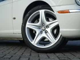 Jaguar XJ (2006) thumbnail 15
