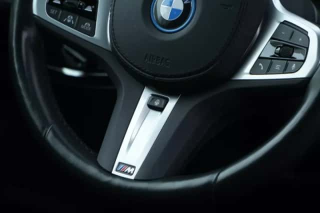 BMW X3 (2023) thumbnail 6