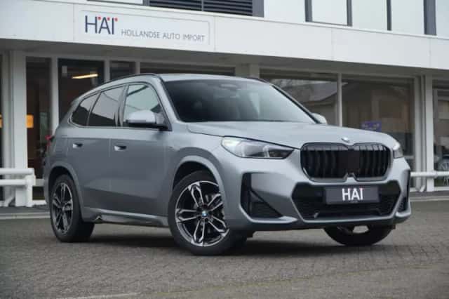 BMW X1 (2022) thumbnail 1
