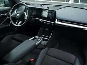 BMW X1 (2022) thumbnail 2
