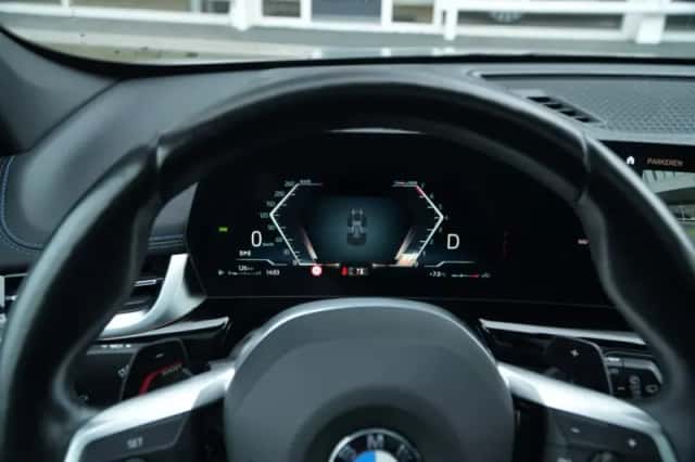 BMW X1 (2022) thumbnail 3