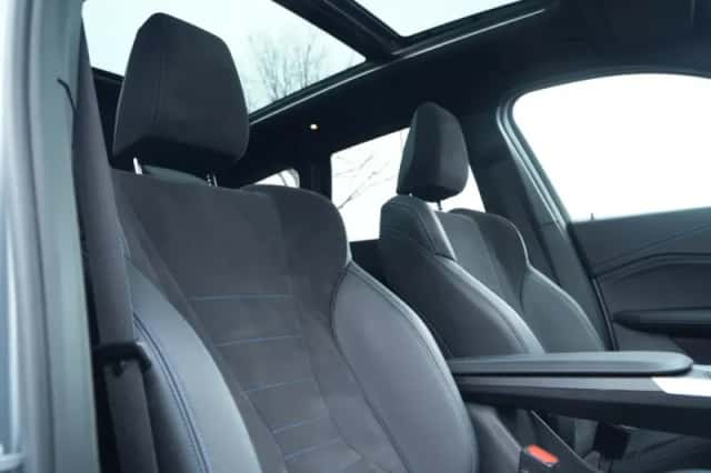 BMW X1 (2022) thumbnail 5