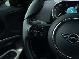 MINI Countryman (2022) thumbnail 9