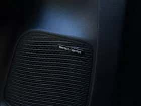 Chrysler Pacifica (2025) thumbnail 16