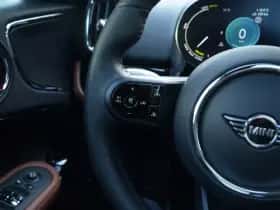 MINI Countryman (2022) thumbnail 11