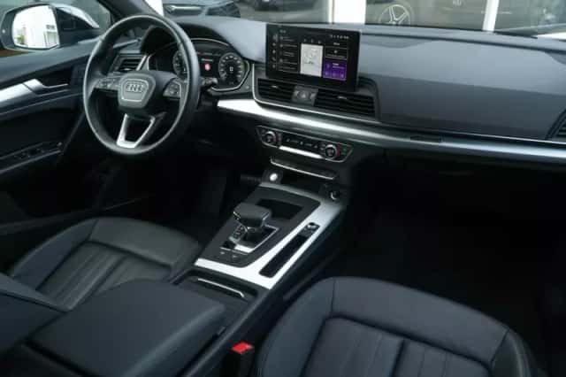Audi Q5 (2025) thumbnail 2