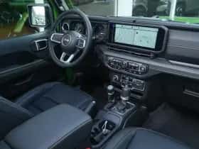 Jeep Wrangler (2025) thumbnail 2