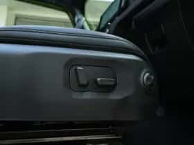 Jeep Wrangler (2025) thumbnail 11