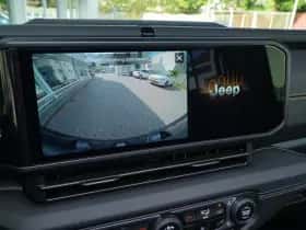 Jeep Wrangler (2025) thumbnail 15