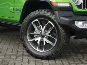 Jeep Wrangler (2025) thumbnail 25