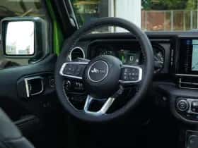 Jeep Wrangler (2025) thumbnail 5