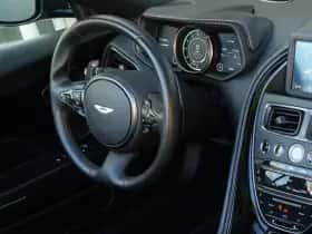 Aston Martin DB11 Volante (2021) thumbnail 17