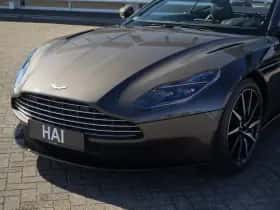 Aston Martin DB11 Volante (2021) thumbnail 3