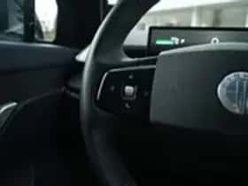 Fisker Ocean (2024) thumbnail 24